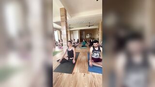 Chanting yoga sutra after Ashtanga led class #ashtanga #mysorestyle #ashtangavinyasa #mysoreyoga