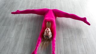 Yoga and Stretching — Splits Balance Flow with Yoga Balls