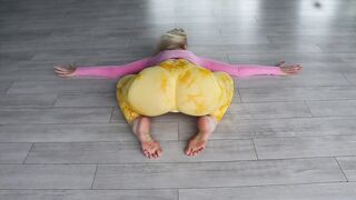 Yoga and Stretching — Flexibility Flow