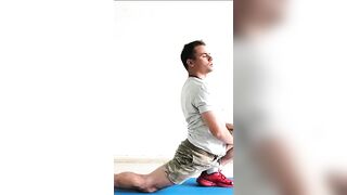 Middle Split Yoga Art | Stretching Leg at home???? YOGA FOR MEN ????