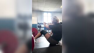 Stretching exercises you MUST do before any leg workout! #legday #warmup