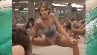 Jamie Lee Curtis Most Amazing Bikini Pics