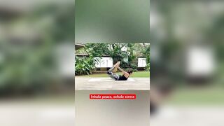 The art of wellness ????‍♀️ #yoga #yogapractice #yogaforbeginners #yogalife #yogagirl