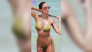 Kara Del Toro - La mejor modelo de bikinis e influencer de moda | Biografía