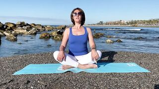 Legs Gymnastics flex - flexible yoga stretching | Leg Flow - Stretch Workout for Flexibility