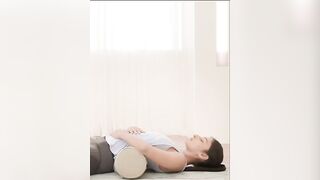 Period mein pain relief kaise kare?Yoga exercises for period pain! #shorts #periods #selfcare #yoga