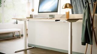 Flexible desk frame systems for standing desks