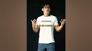 Stretching before training to prevent injuries_ ????#workout #fitness #gym #foryou