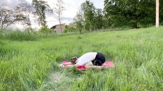 Home Yoga Workout Stretching Flow