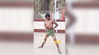 మట్టిలో మాణిక్యం ఇతని టాలెంట్ కి కచ్చితంగా ఒక లైక్ ఇవ్వాల్సిందే#yoga#yogaday#ytshorts#shorts#viral