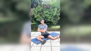 Stretches for a better Squat. #mobility