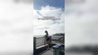 MINI BEACH WORKOUT #ballerina#workout#beach#sandiego#athlete#grateful#stretching#flexible#ballet