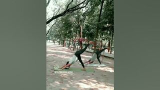 yoga asana flow #yoga #hathayoga #yogaeverydamnday #yogapractice #acroyoga #viralvideo #viralreel