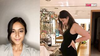 Pregnant Ileana D'Cruz Beach पर Babymoon कर रहीं Enjoy, Yellow Bikini में Baby Bump Pic Viral