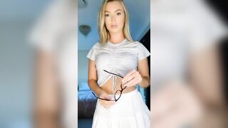 Tahlia Hall | bikini photos