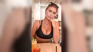 Tahlia Hall | bikini photos