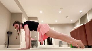 Graceful yoga flow (stay till the end)