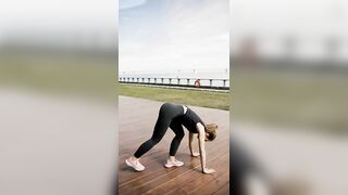 Yoga Stretching, Hot yoga, morning yoga, deep hip stretching & relaxing yoga, #stretching #hotyoga