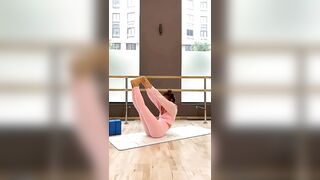 Compass pose Yoga Stretch - Forward Leg Contortion