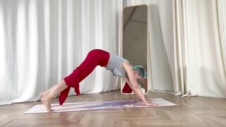 Beginner Yoga Stretching for a good mood